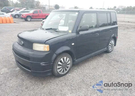 2004 Scion Xb from USA, damaged, VIN JTLKT324040158477